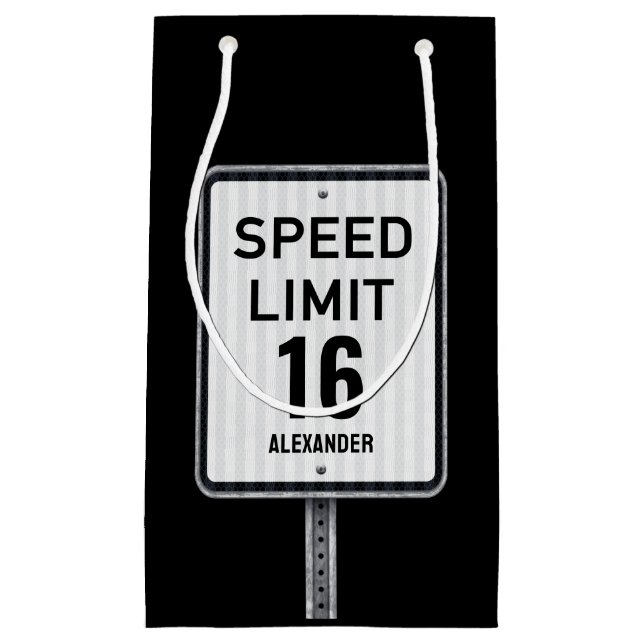 Modern 16th Birthday Speed Sign Kleine Geschenktüte (Vorderseite)