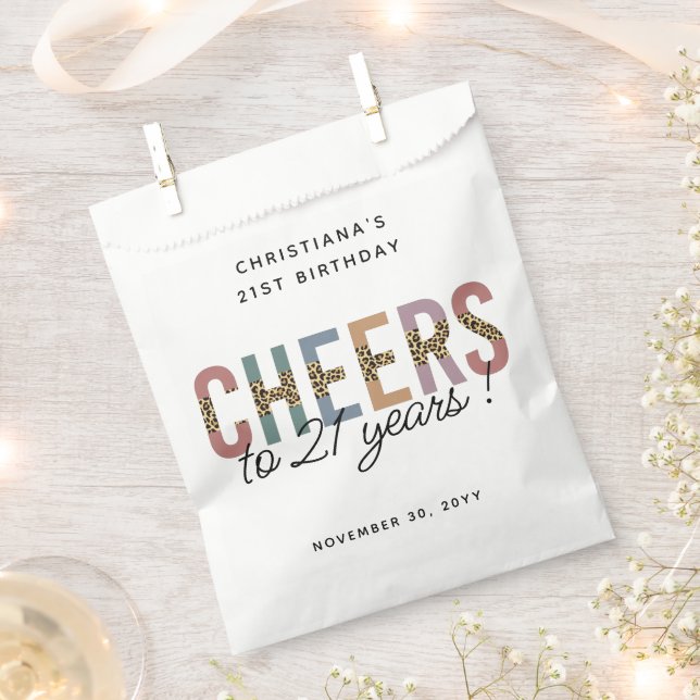 Modern 21. Geburtstag Party Leopard Print Geschenktütchen (Ausgeschnitten)