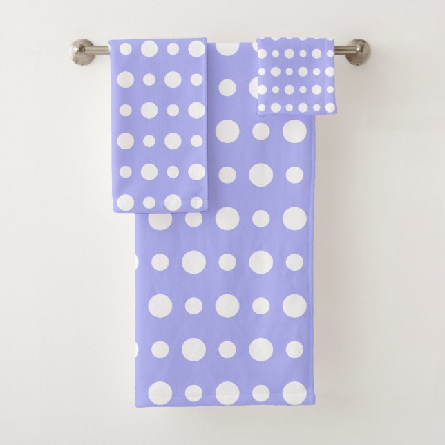 Modern Abstract White Polka Dots on Light Blue Badhandtuch Set (Insitu)