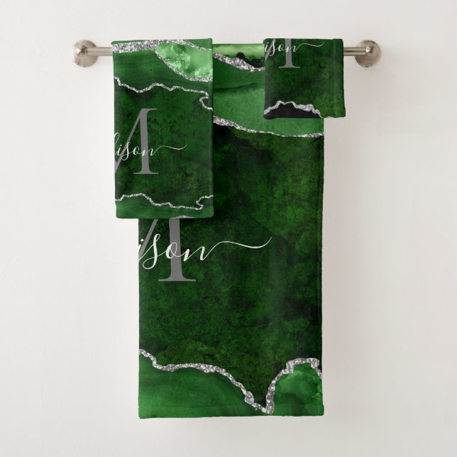 Modern Agate Geode Green Silver Monogram Script Badhandtuch Set (Insitu)