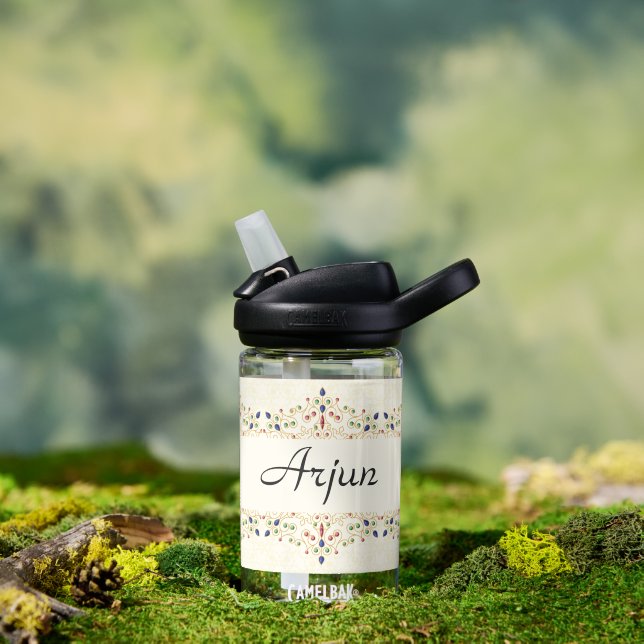 Modern Annaprashan First Rice Zeremonie Trinkflasche (Außenbereich)