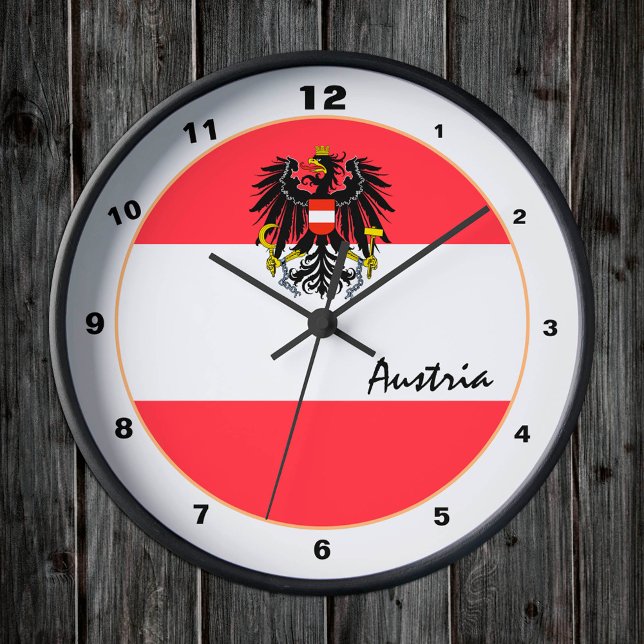 Modern Austrian Flag & Austria Zuhause / Design Runde Wanduhr (Von Creator hochgeladen)