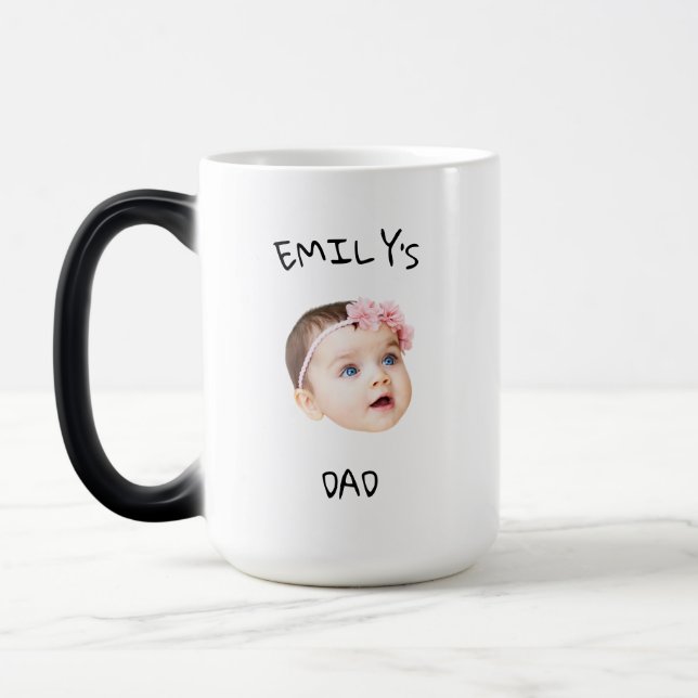 Modern Baby Face For New Dad New Father's Day Gift Verwandlungstasse (Links)