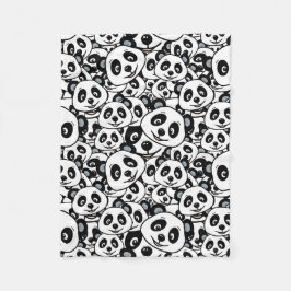 Modern Black and White Cute Panda Bear Pattern Fleecedecke