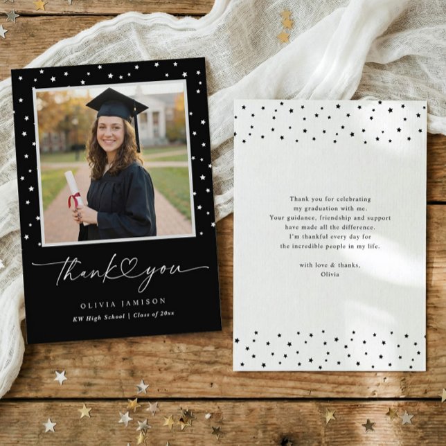 Modern Black and White Handwriting Graduation Dankeskarte (Modern graduation thank you card featuring photo, script text and simple design)