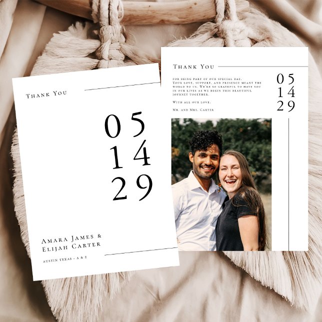 Modern Black and White Minimal Wedding Photo  Dankeskarte (Von Creator hochgeladen)