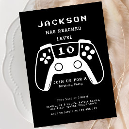 Modern Black Level Up Gamer Kids Birthday Party Einladung