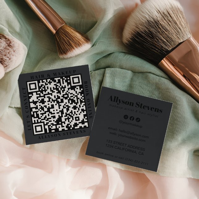 Modern Black on Black Bold QR Code Hair & Makeup Quadratische Visitenkarte (Modern Black on Black Bold QR Code Hair & Makeup Square Business Card)