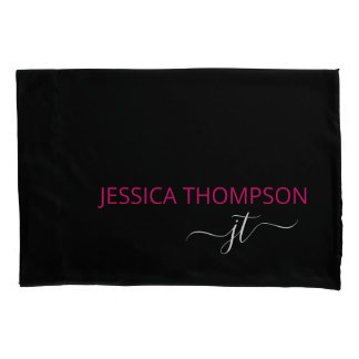 Modern Black Pink Simple Script Monogram Name   Kissenbezug