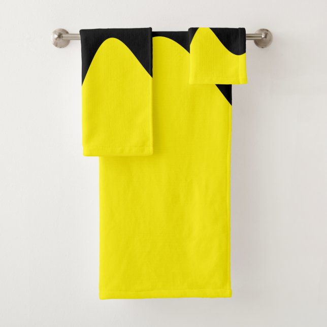 Modern Black River Gelb Badhandtuch Set (Insitu)
