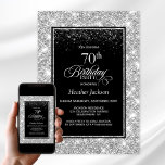 Modern Black Silver 70th Birthday Party Einladung<br><div class="desc">Mit dieser stilvollen, silber-gerahmten, schwarzen 70. Geburtstagsfeier laden Sie Ihre Freunde und Lieben ein. Der anpassbare Textbereich in dieser Einladungsvorlage ermöglicht es Ihnen, mühelos alle notwendigen Details für Ihre Geburtstagsfeier, einschließlich Datum, Uhrzeit, Veranstaltungsort und UAWG, einzubinden. Für Ihre einmaligen Einladungen stehen verschiedene Papiertypen und Eckstile zur Verfügung, ebenso die Möglichkeit...</div>