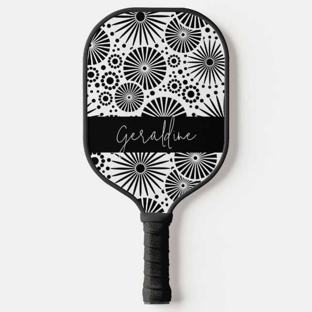 Modern black white geometric starburst Name  Pickleball Schläger (Vorderseite)