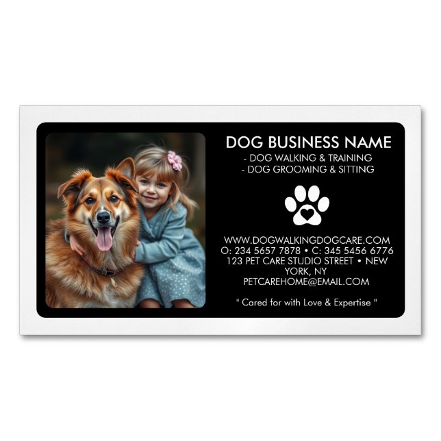 Modern Black White Pet Sitting custom Photo Magnetische Visitenkarte (Vorderseite)