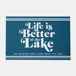 Modern Blue and White Lake Life Family Name Fußmatte