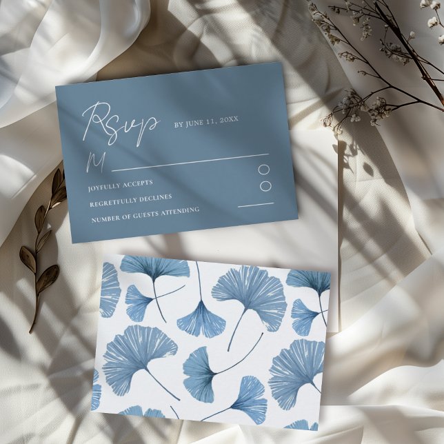 Modern Blue Ginkgo Leaf Wedding RSVP Card Karte (Von Creator hochgeladen)