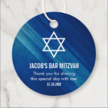 Modern Blue Grunge Bar Mitzvah Geschenkanhänger<br><div class="desc">Moderne marineblaue grunge Bar Mitzvah bevorzugen Tags. Einfache Personalisierung für kundenspezifische Gastgeschenke.</div>