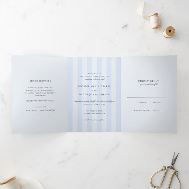 Modern Blue Stripes Elegant Wedding Dreifach Gefaltete Einladung (Innenseite)