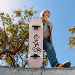 Modern Blush Dusty Pink Monogram und Name Skateboard