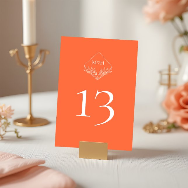 Modern Boho Monogram Coral Pink Orange Wedding Tischnummer (Von Creator hochgeladen)