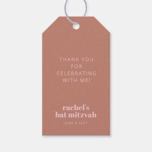 Modern Bold Typografy Terracotta Pink Bat Mitzvah Geschenkanhänger