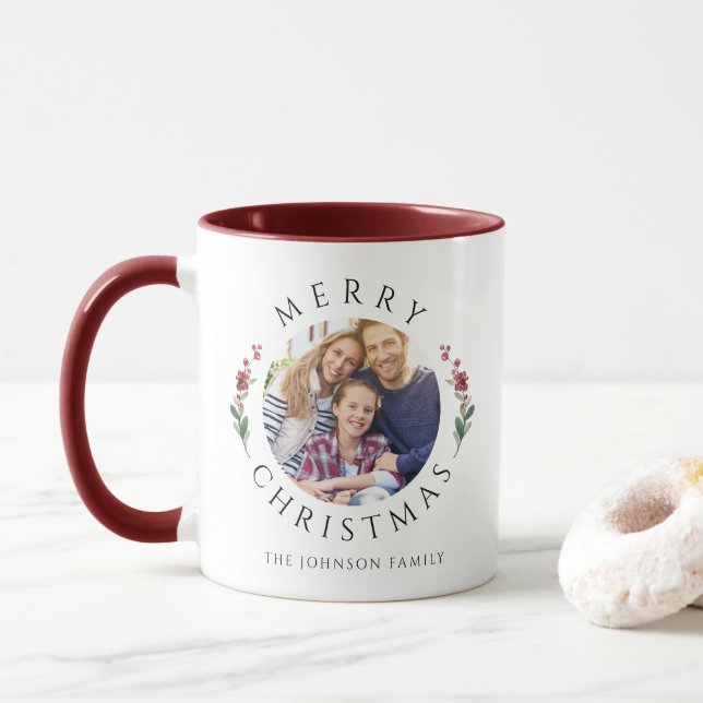 Modern Botanical Photo Christmas Tasse (Mit Donut)