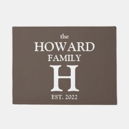 Modern Brown Monogram Name Newlyweds Stilvoll Fußmatte
