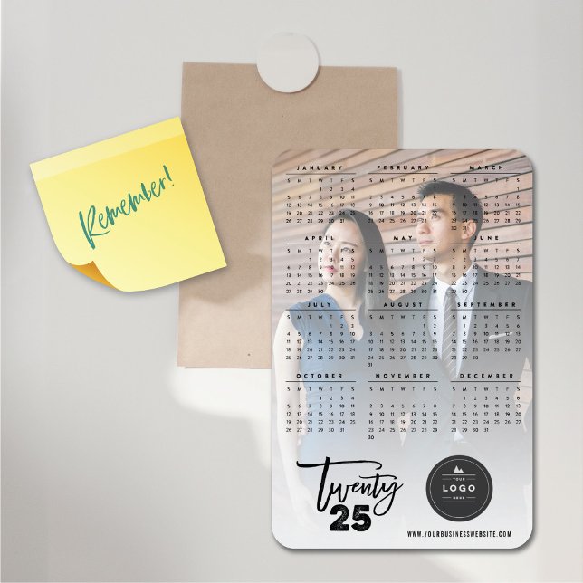 Modern Brush Script 2023 Calendar Holiday Foto Magnet (Modern Brush Script 2025 Calendar Holiday Photo Flexible Magnet @ fat_fa_tin)