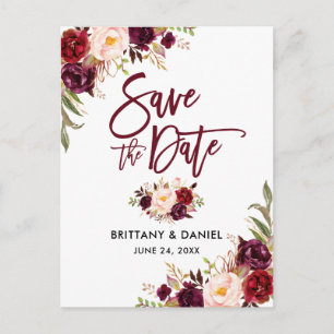 Modern Brush Script floral Burgundy Save the Date Ankündigungspostkarte
