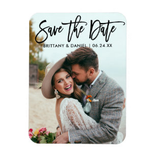 Modern Brush Script Save the Date Couple Foto B Magnet