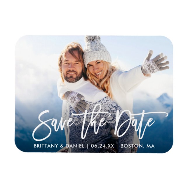 Modern Brush Script Save the Date Couple Foto W Magnet (Horizontal)