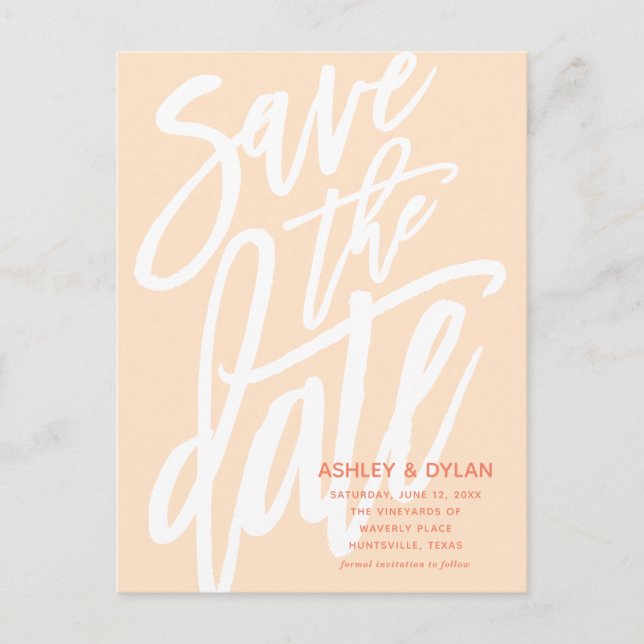 Modern Brush Script Save the Date Peach Ankündigungspostkarte (Vorderseite)