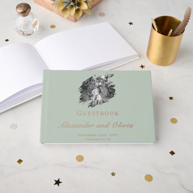 Modern Brushstroke Photo Wedding | Sage Green Gästebuch (Vorderseite Offen)