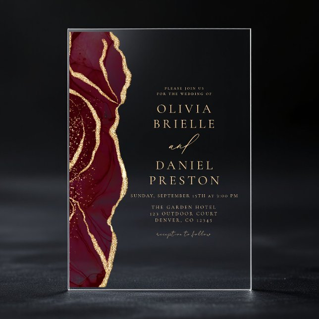 Modern Burgundy Gold Agate Hochzeit Acryleinladungen (Von Creator hochgeladen)