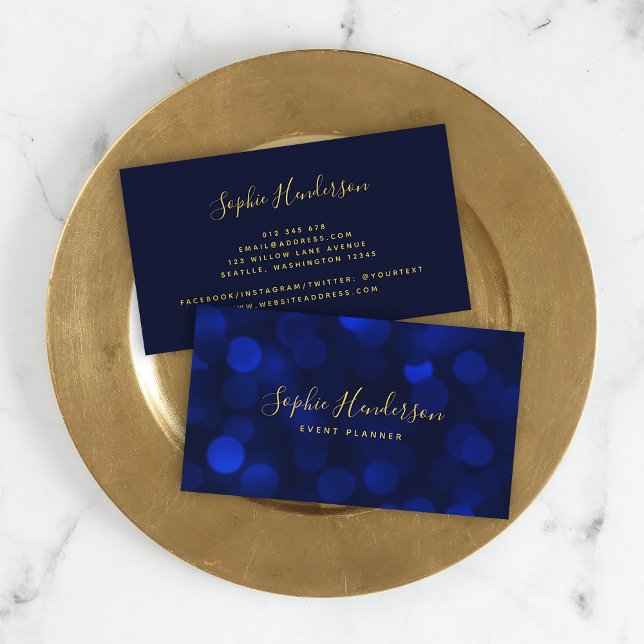 Modern Calligraphy Sapphire Blue Bokeh Lights Visitenkarte (Von Creator hochgeladen)