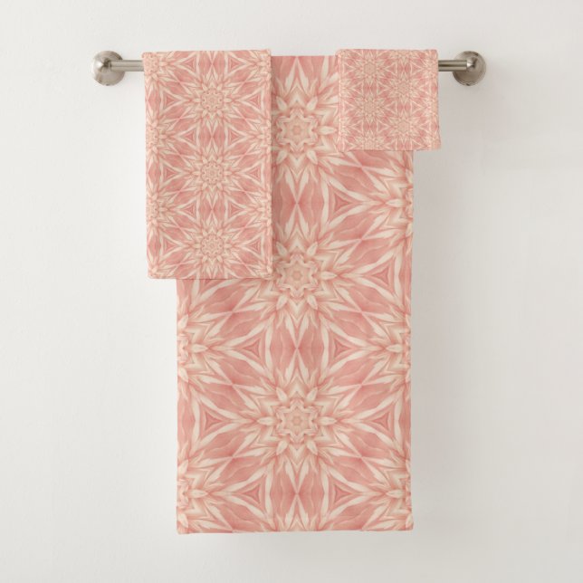 Modern Chic Blush Pink Mandala Stil Muster Badhandtuch Set (Insitu)
