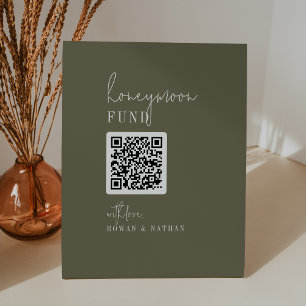 Modern Chic Olive Green QR Code Honeymoon Fund Sockelschild