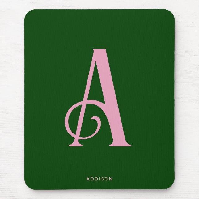 Modern Chic Pink Monogram Initial on Dark Green Mousepad (Vorne)