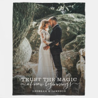 Modern Chic Wedding Liebe Couple Trust Magic Foto