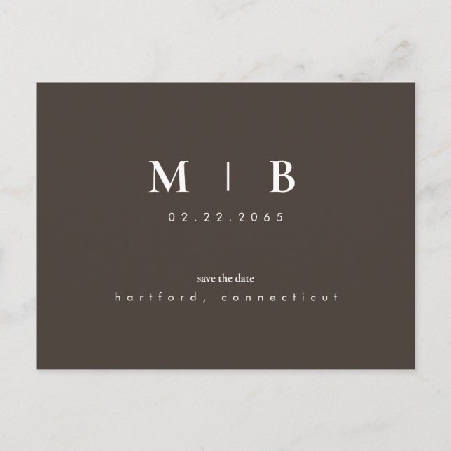 Modern Chocolate Brown Monogram Wedding Rett Date Ankündigungspostkarte (Vorderseite)