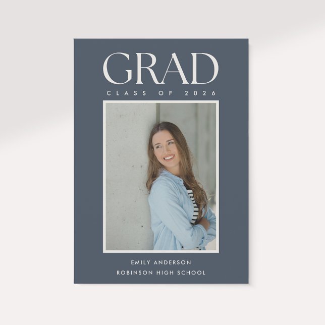 Modern Classic Blue Graduation Photo Announcement Ankündigung (Von Creator hochgeladen)