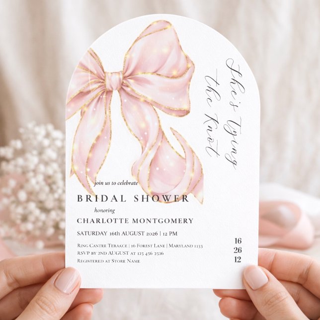 Modern Coquette Pink Bow Bridal Shower Einladung (Von Creator hochgeladen)
