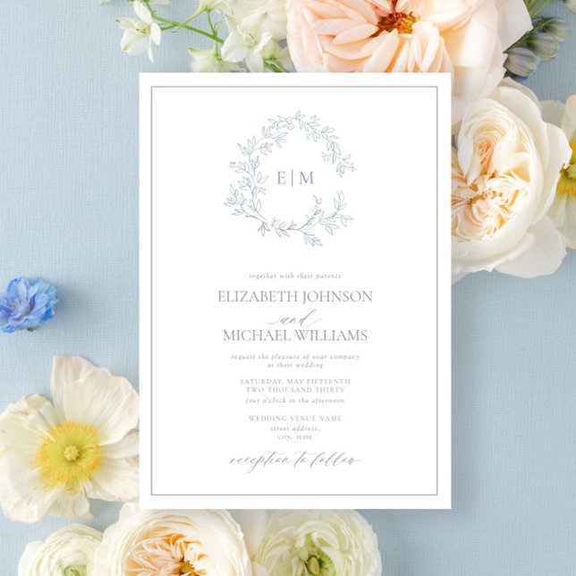 Modern Dusty Blue Leafy Wappen Monogram Wedding In Einladung (Von Creator hochgeladen)