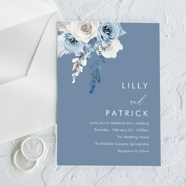 Modern Dusty Blue & White Floral Wedding Acryleinladungen (Von Creator hochgeladen)