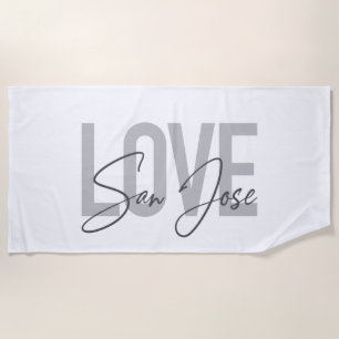 Modern, einfach, chic, cooles Design Love San Jose Strandtuch