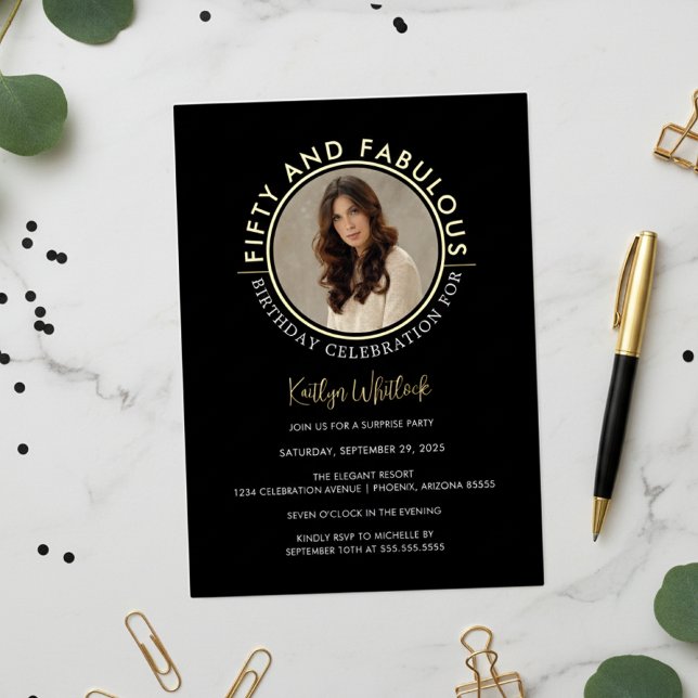 Modern Elegant 50 and Fabulous Birthday Party Folieneinladung (modern elegant geometric fifty and fabulous 50th birthday party invitation foil)