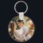 Modern Elegant Bride and Groom Wedding Photo Schlüsselanhänger<br><div class="desc">Modern Elegant Bride and Groom Wedding Photo keychain</div>