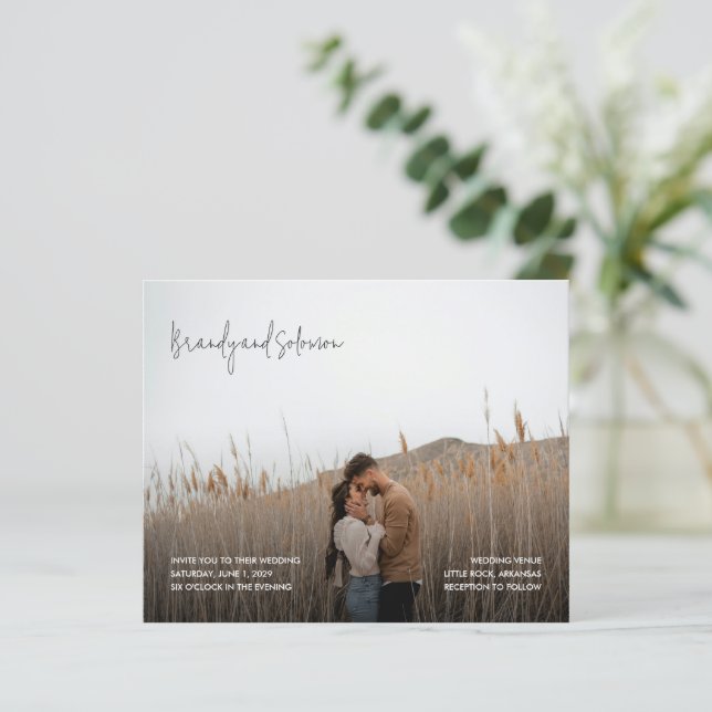 Modern Elegant Photo Budget Wedding Invitation (Stehend Vorderseite)
