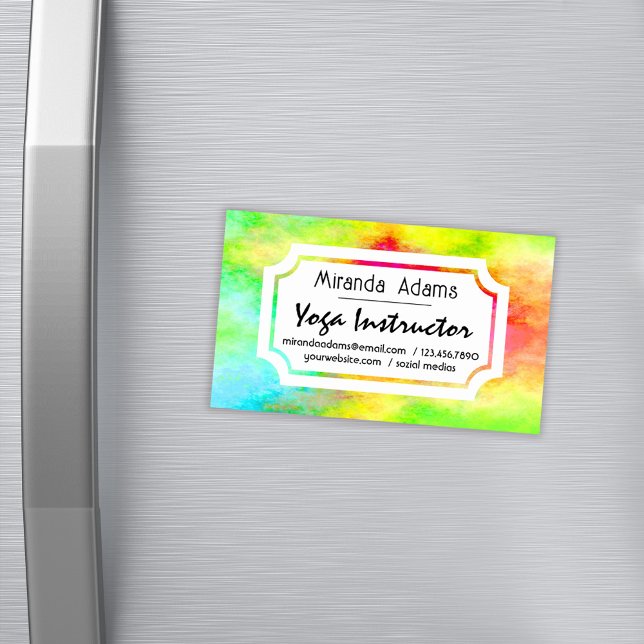 Modern Elegant Watercolor Yoga Instructor Magnetische Visitenkarte (Von Creator hochgeladen)