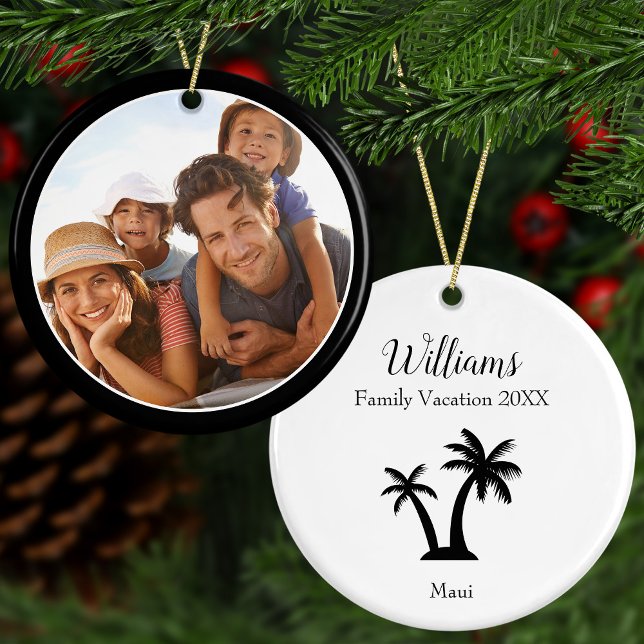 Modern + Eleganter Familienurlaub Foto Weihnachten Keramik Ornament (Von Creator hochgeladen)