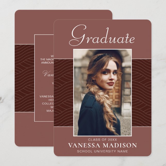 Modern | Elegantes Script Terracotta 1 Foto Grad Ankündigung (Vorne/Hinten)